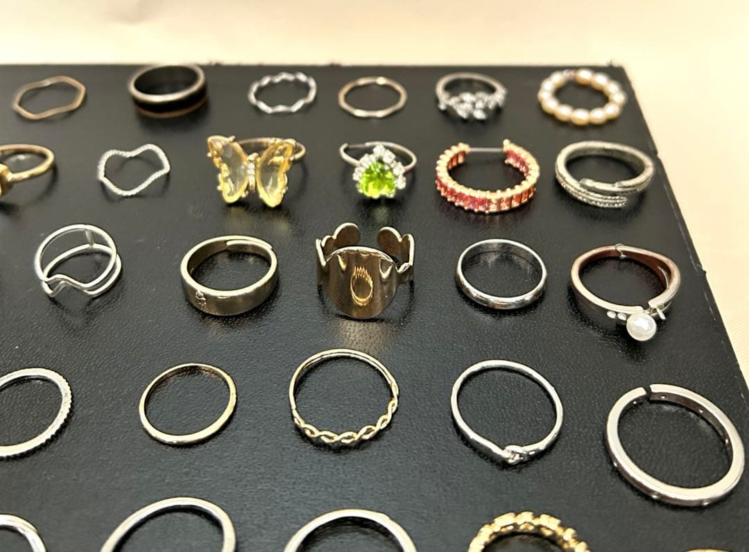 遺品整理品 豪華大量 アクセサリー リング指輪 70点まとめ売り