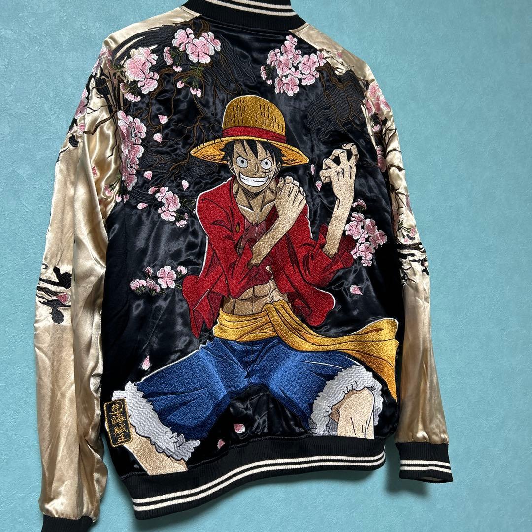 ONE PIECE スカジャン 海賊マーク刺繍　ルフィ