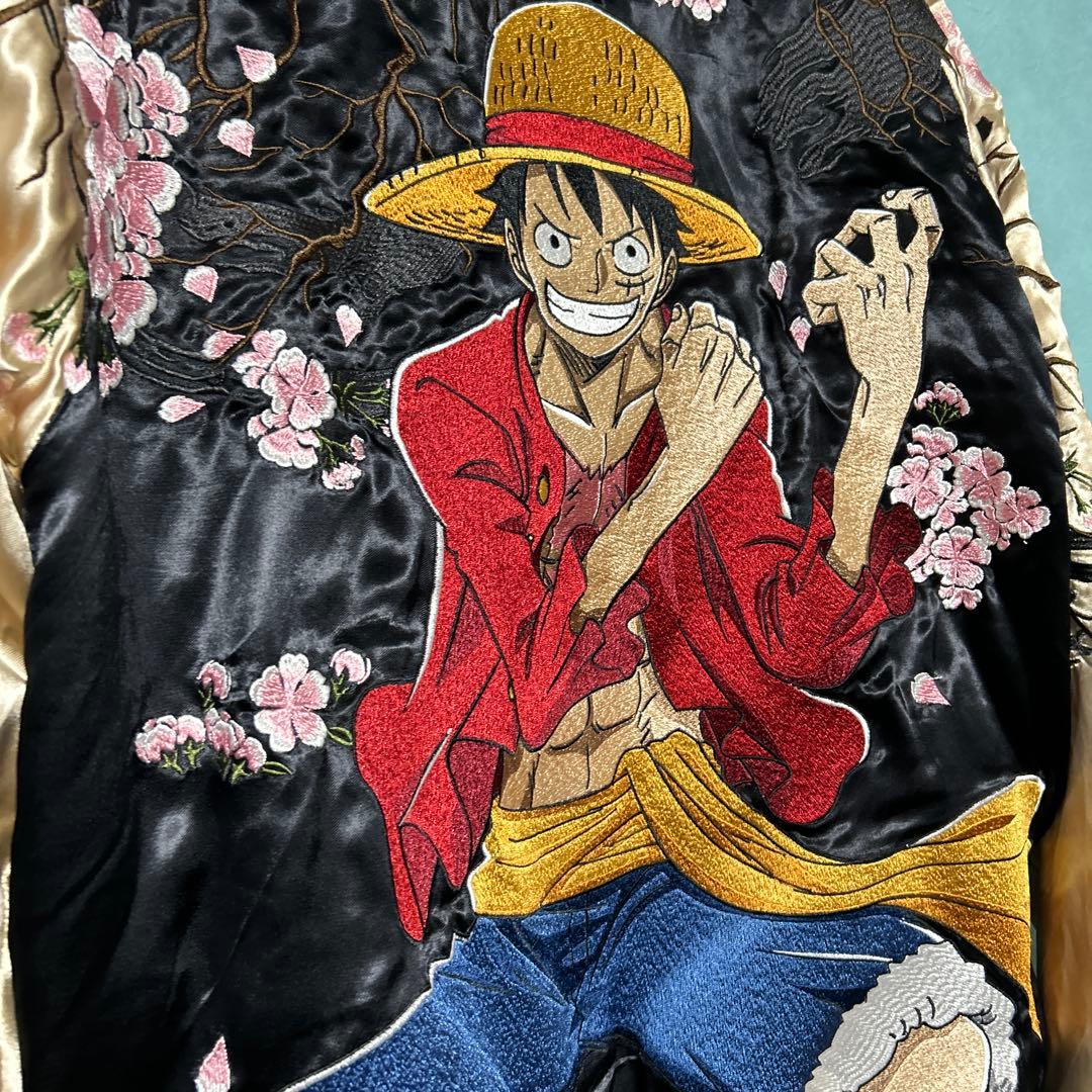 ONE PIECE スカジャン 海賊マーク刺繍　ルフィ