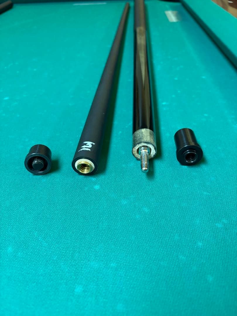 ビリヤードキューエクステンション付き　ユニロックジョイント「プレデターではない」