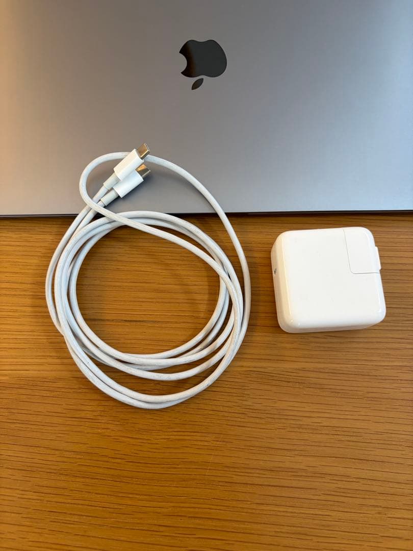 MacBook Air 13インチ(M1,2020)A2337