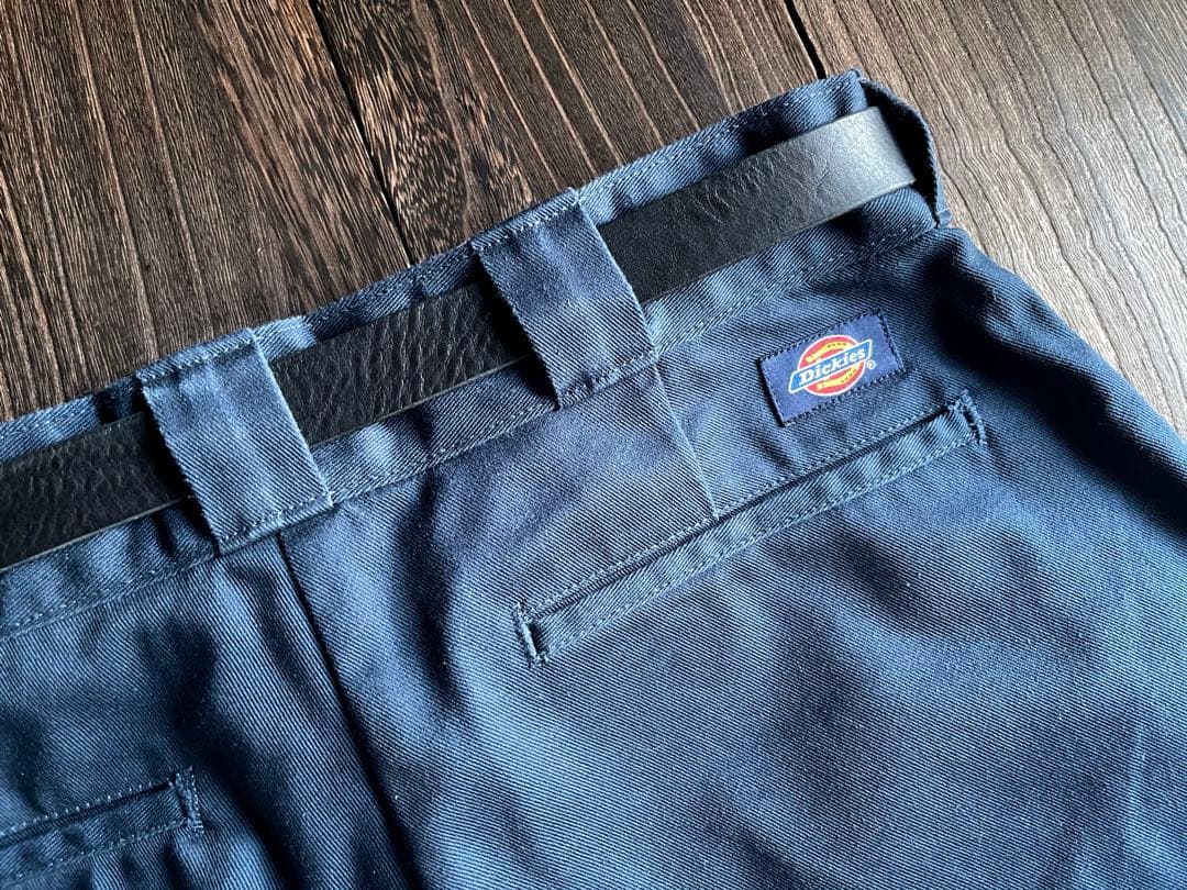 スタッズナローロングベルト　2.4cmシルバーシボ　フラワー　HTC CALEE