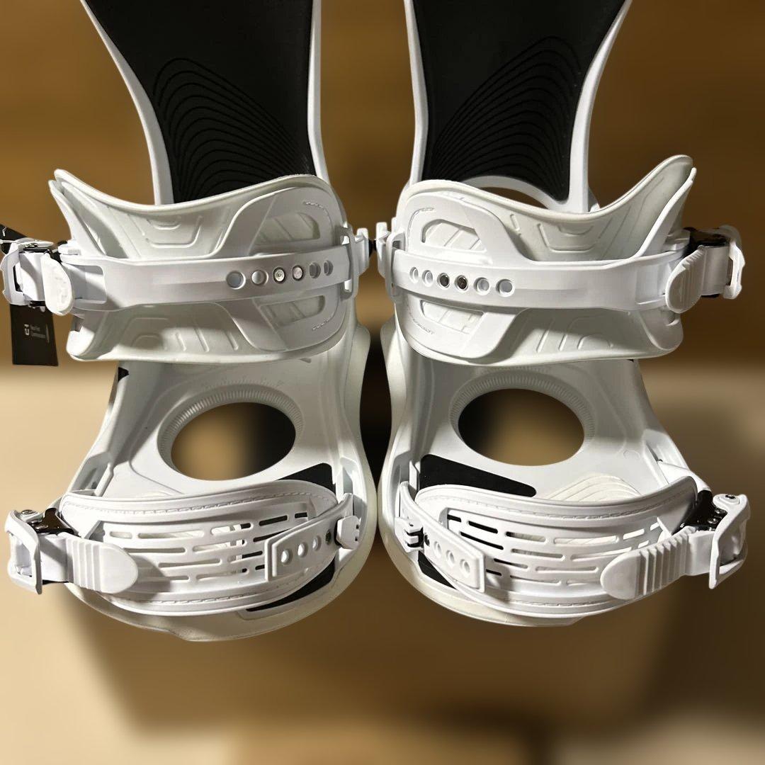 UNIONビンディング25/26ULTRAモデルWHTカラーMサイズ新品未使用