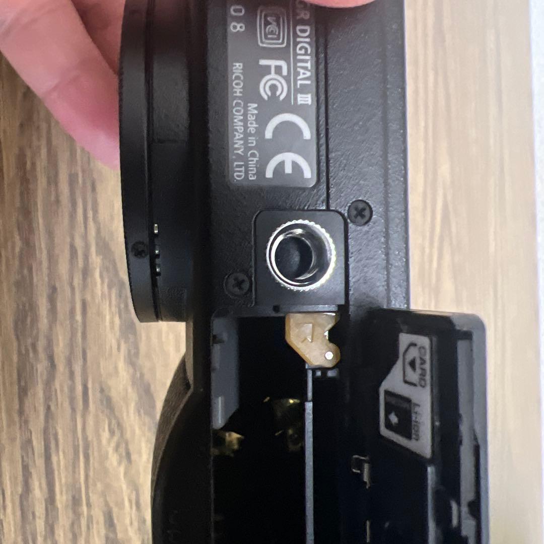 Ricoh GR DIGITAL IIIコンパクトデジタルカメラ