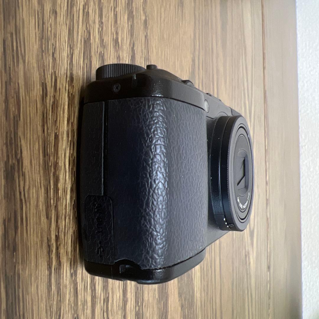 Ricoh GR DIGITAL IIIコンパクトデジタルカメラ