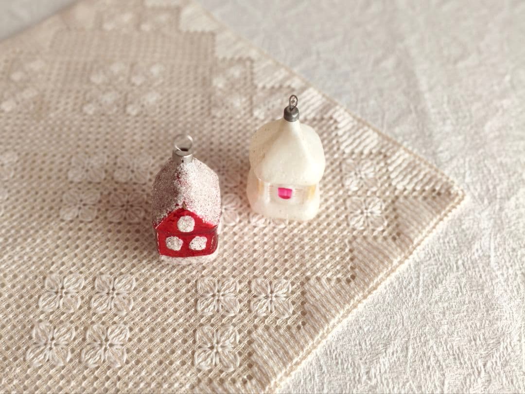 【ひまわり さま】vintage ornament ❀ かわいい 赤いおうち