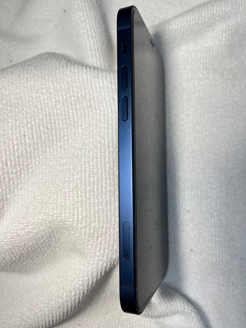 【美品】Apple iPhone 12 64GB ブルー