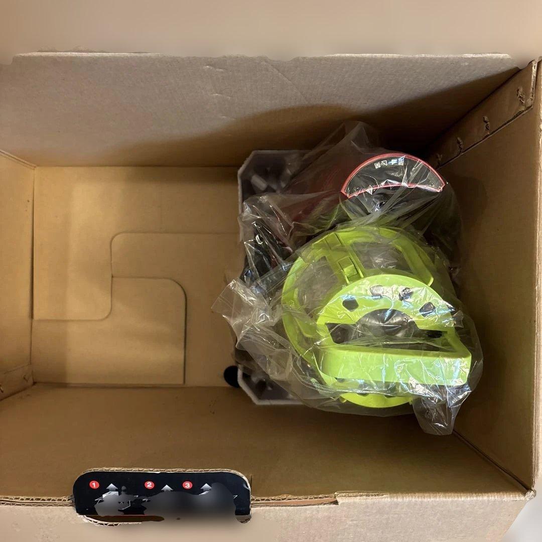 Kuvings 赤 ジューサー 未使用品