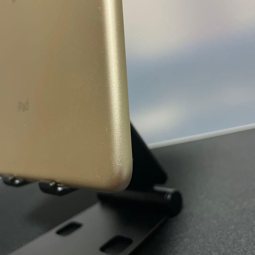 Apple iPad mini 4 128GB Wi-Fiモデル