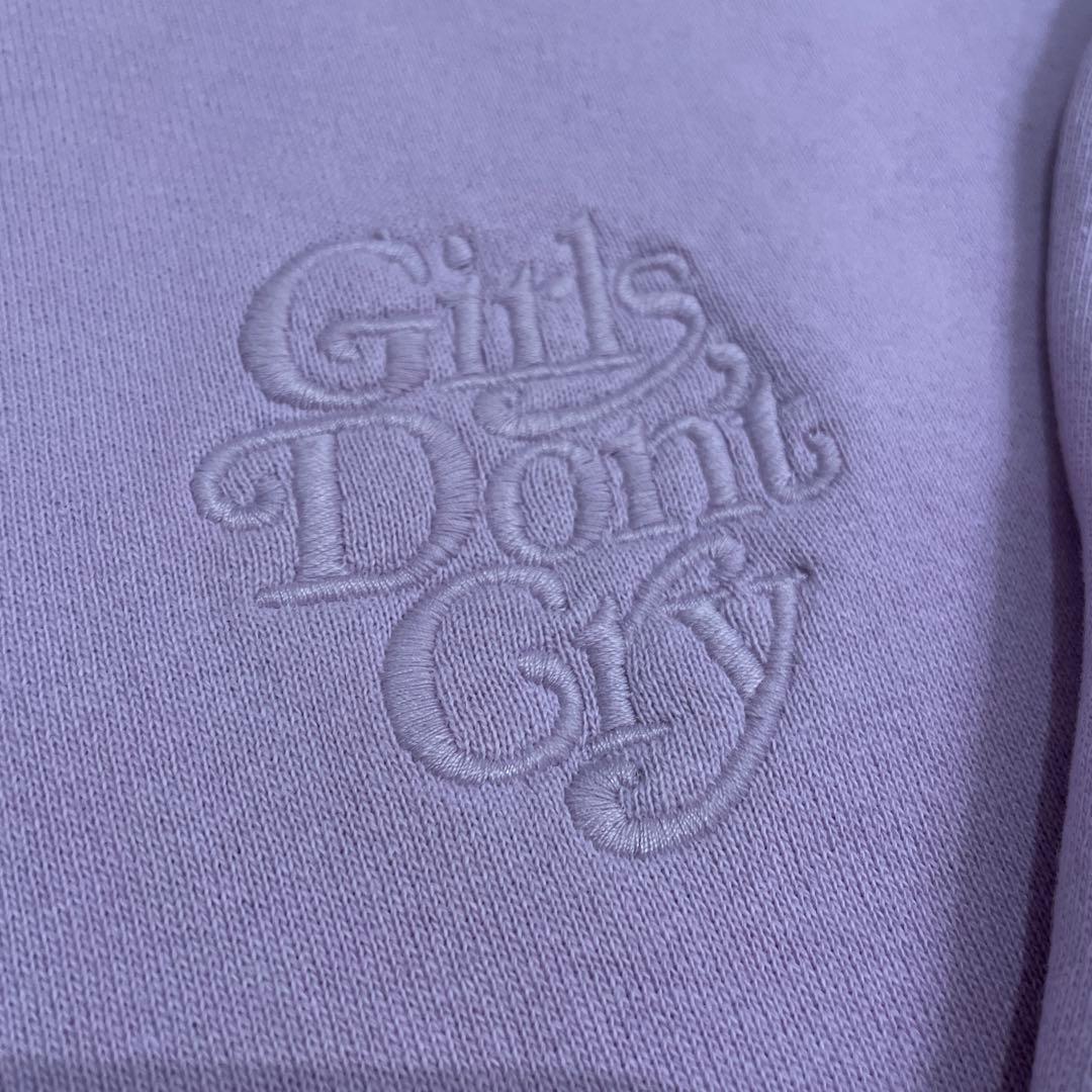 Girls Don’t Cry スウェット VERDY