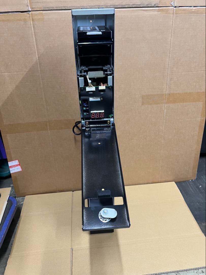 両替機　1000円→100円×10枚　グローリーEMS-7（改）領収書OK