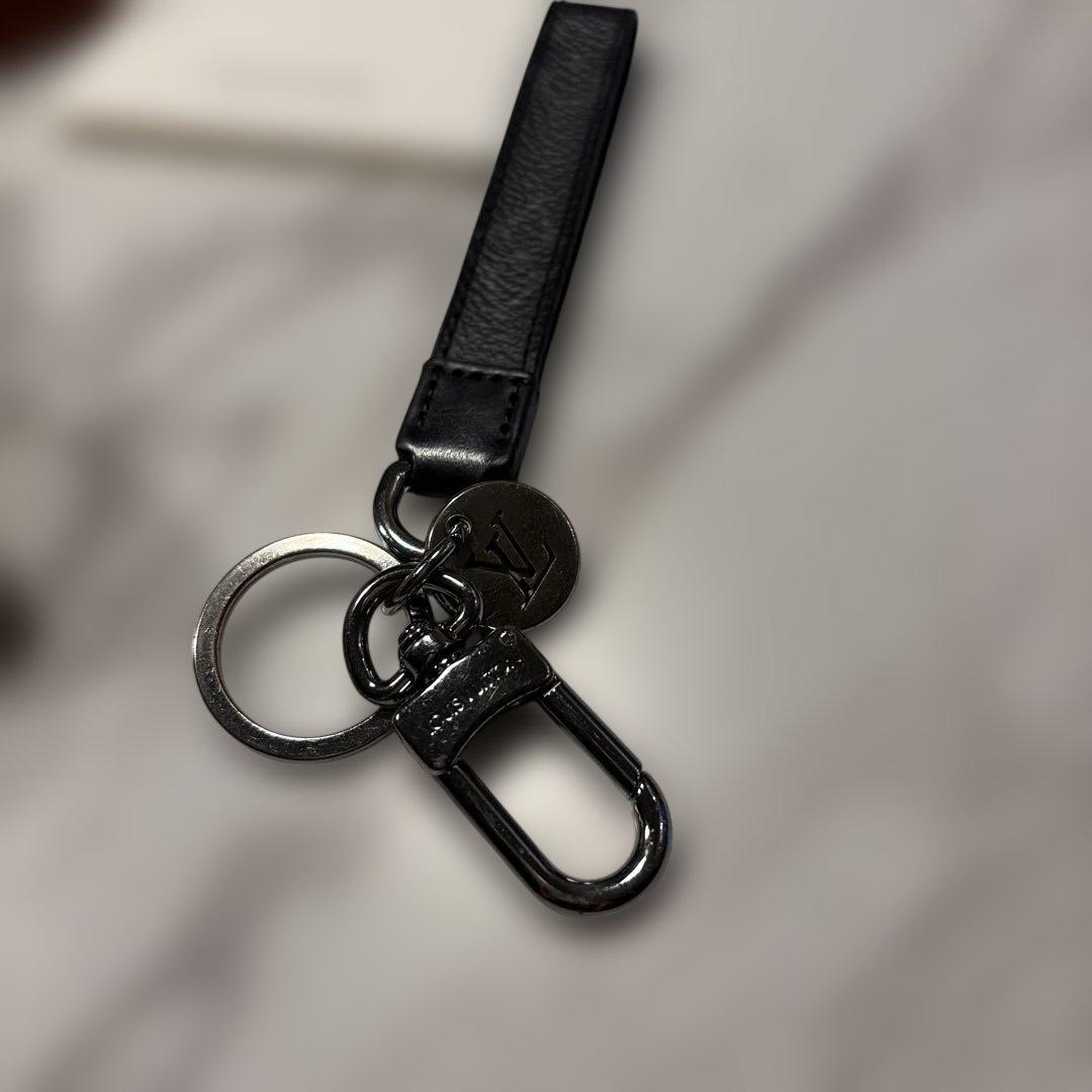 LOUIS VUITTON キーホルダードラゴンヌM61950