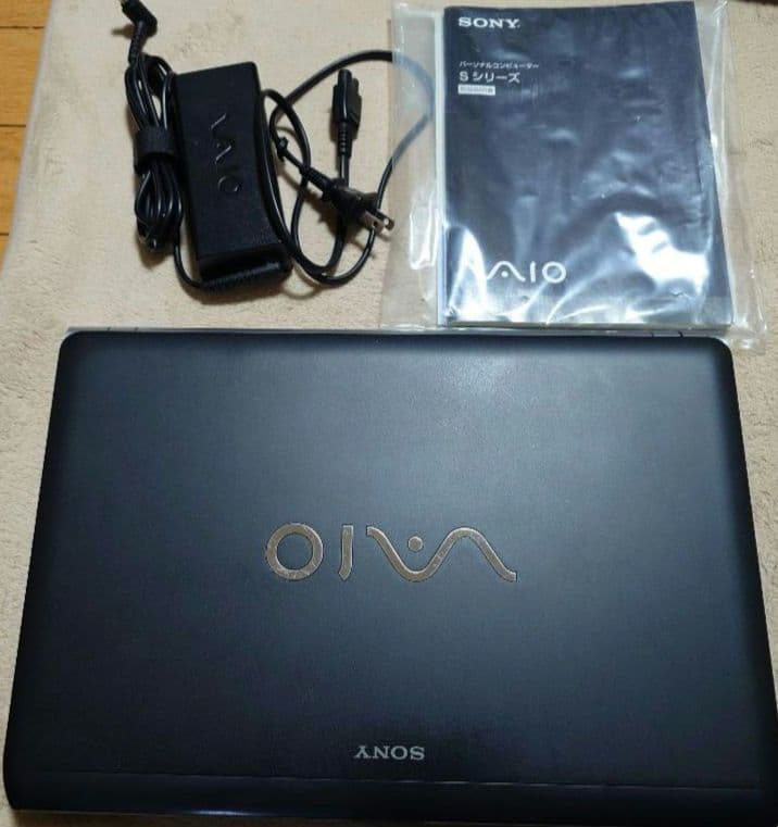 SONY VAIO ノートPC VPCS11AGJ