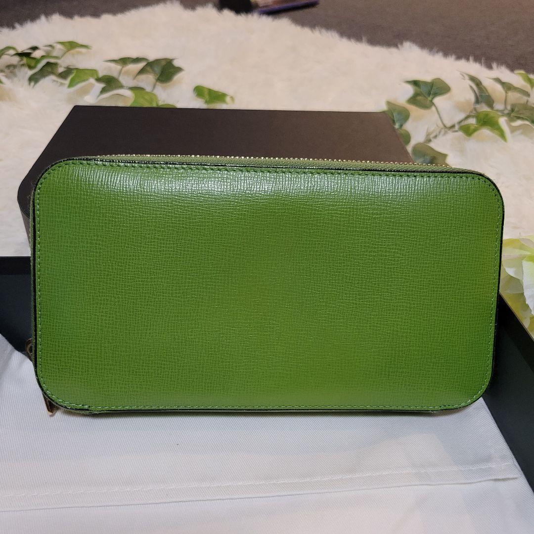 ヴァレクストラ　グリーン　チェーン　長財布　ウォレット　サイフ