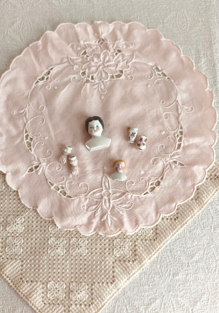 * vintage doll's head ୨୧ ブロンスの髪チャイナヘッドさん