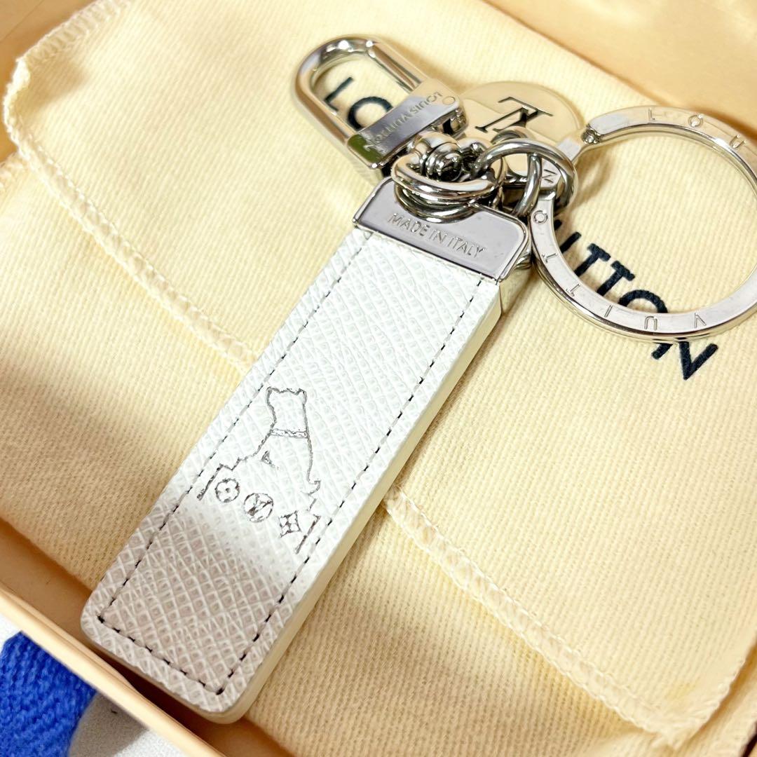 ルイヴィトン　キーホルダー　渋谷店限定　ハチ公焼印　ネオLVクラブ　M01347