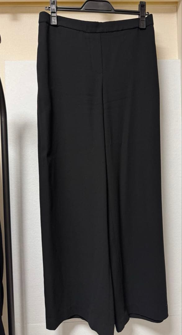 Theory 22SS Powder Crepe ジャケット・ワイドパンツ 黒