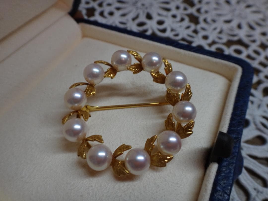 MIKIMOTO 真珠 K18 定番リーフブローチ　SAHKO様