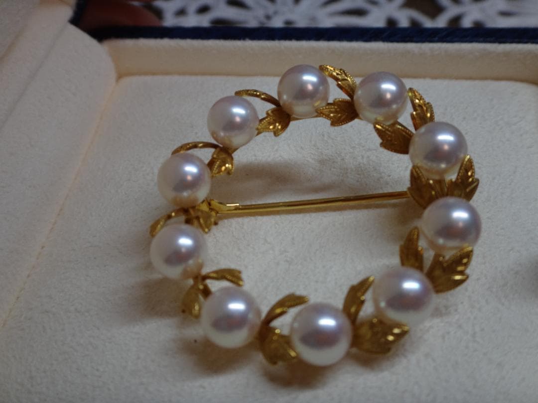 MIKIMOTO 真珠 K18 定番リーフブローチ　SAHKO様