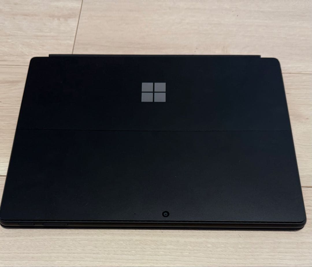 Surface Pro 9（型番：QEZ-00028）キーボード付き