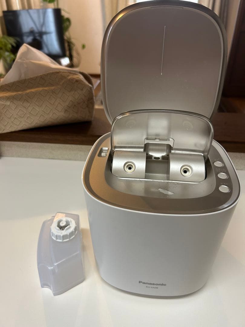 パナソニック　ナノケアスチーマー