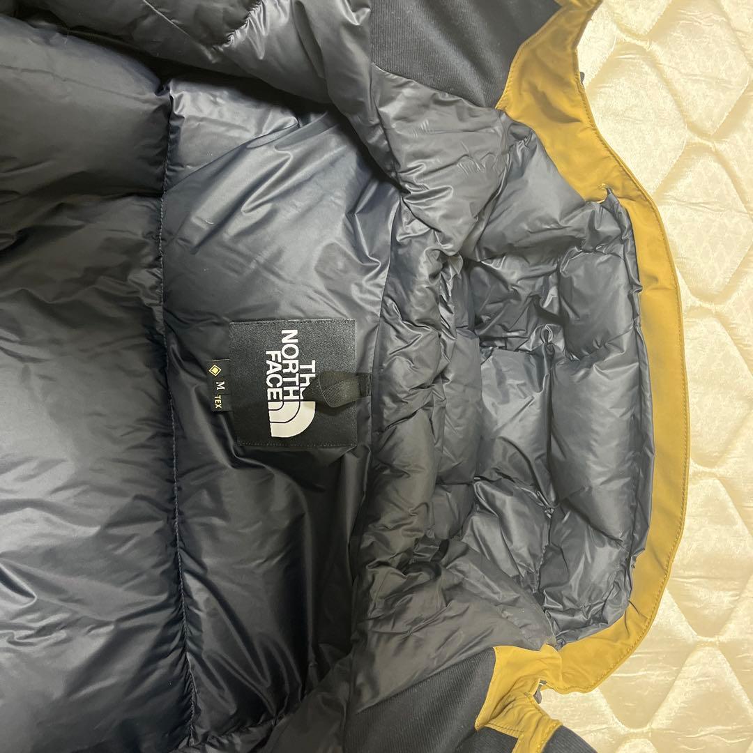 ノースフェイス　マウンテンダウンジャケット