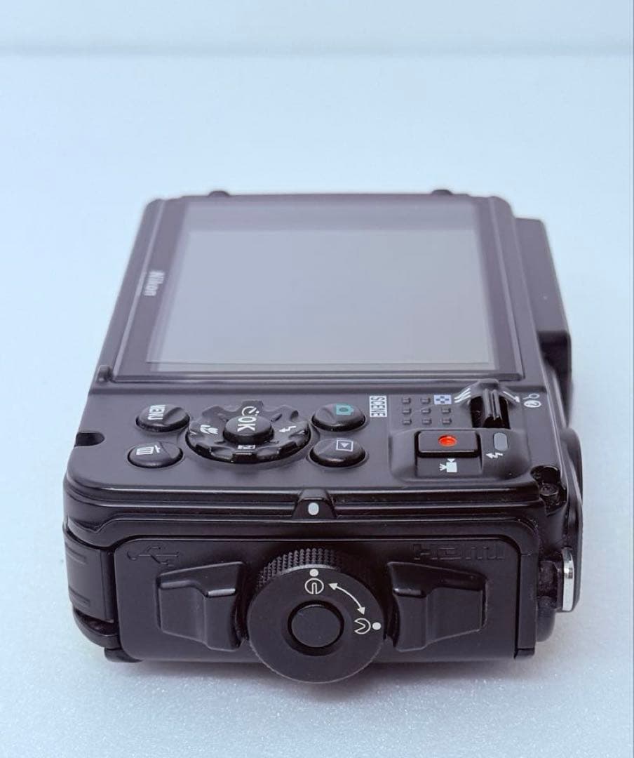 Nikon COOLPIX AW130 イエロー 防水デジカメ 動作確認済