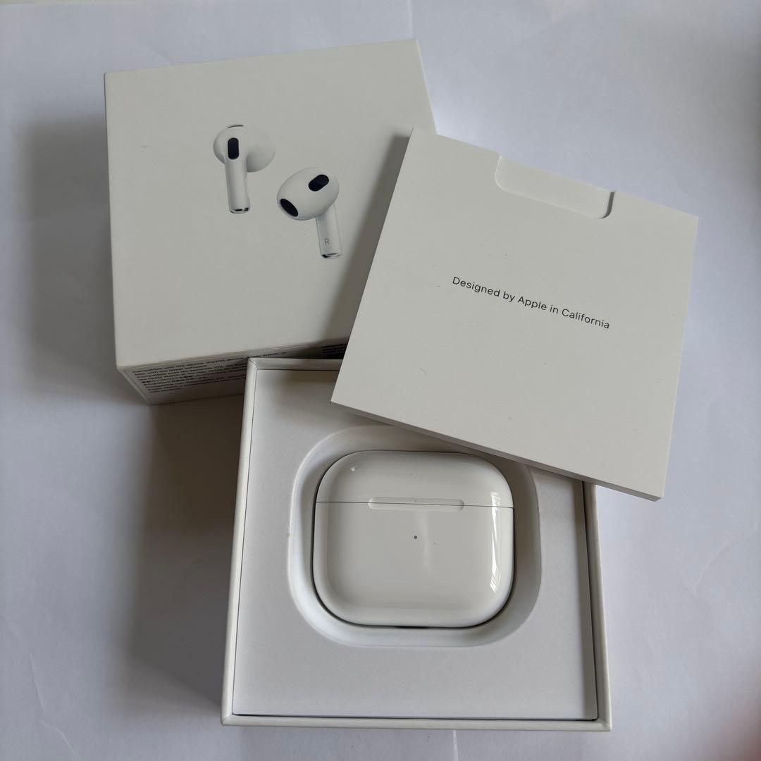 AirPods第三世代　ケース、箱のみ