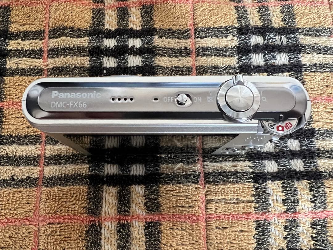 Panasonic LUMIX DMC-FX66 パナソニック デジカメ