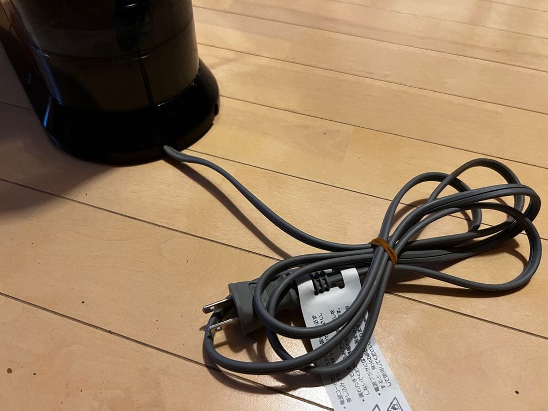 DeLonghi エスプレッソマシン 赤