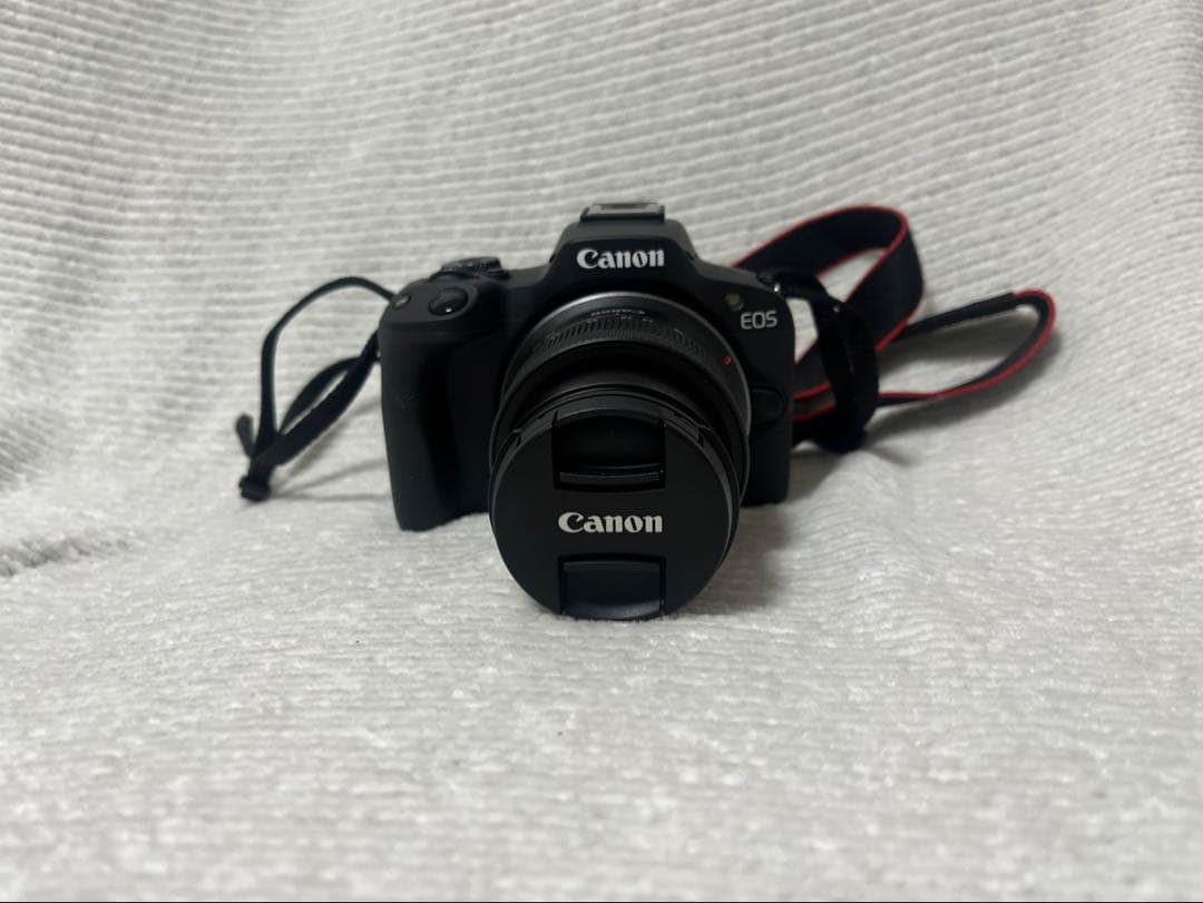 Canon ミラーレス一眼カメラ EOS R50 (ブラック)