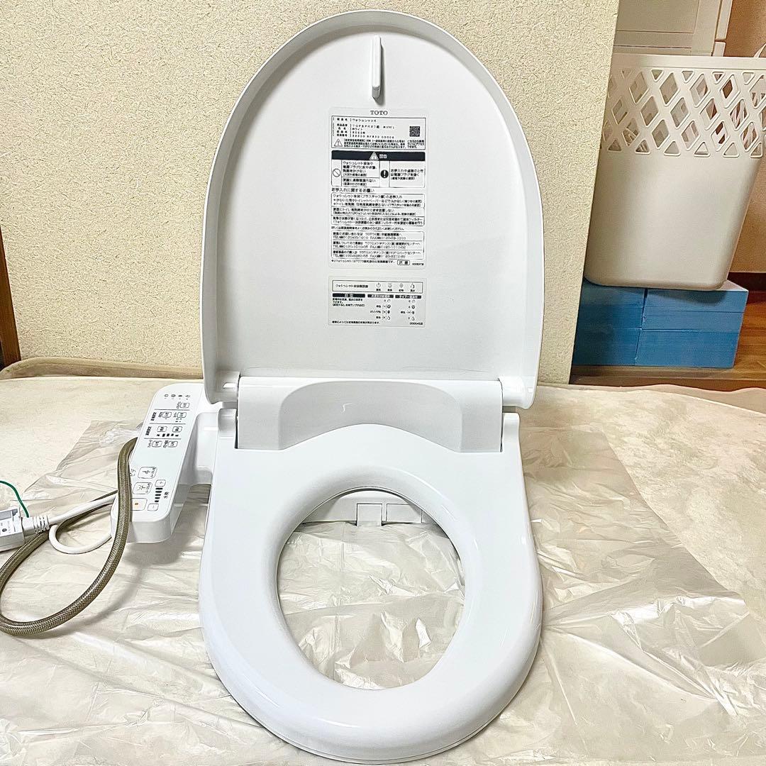 【早い者勝ち】ウォシュレット 温水洗浄便座 TOTO TCF8FK57