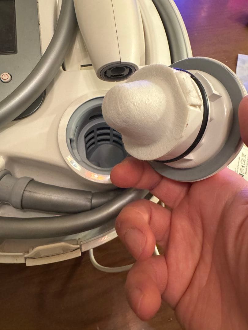 wellbox LPG 美顔器 本体と4つのアタッチメント　エンダモロジー