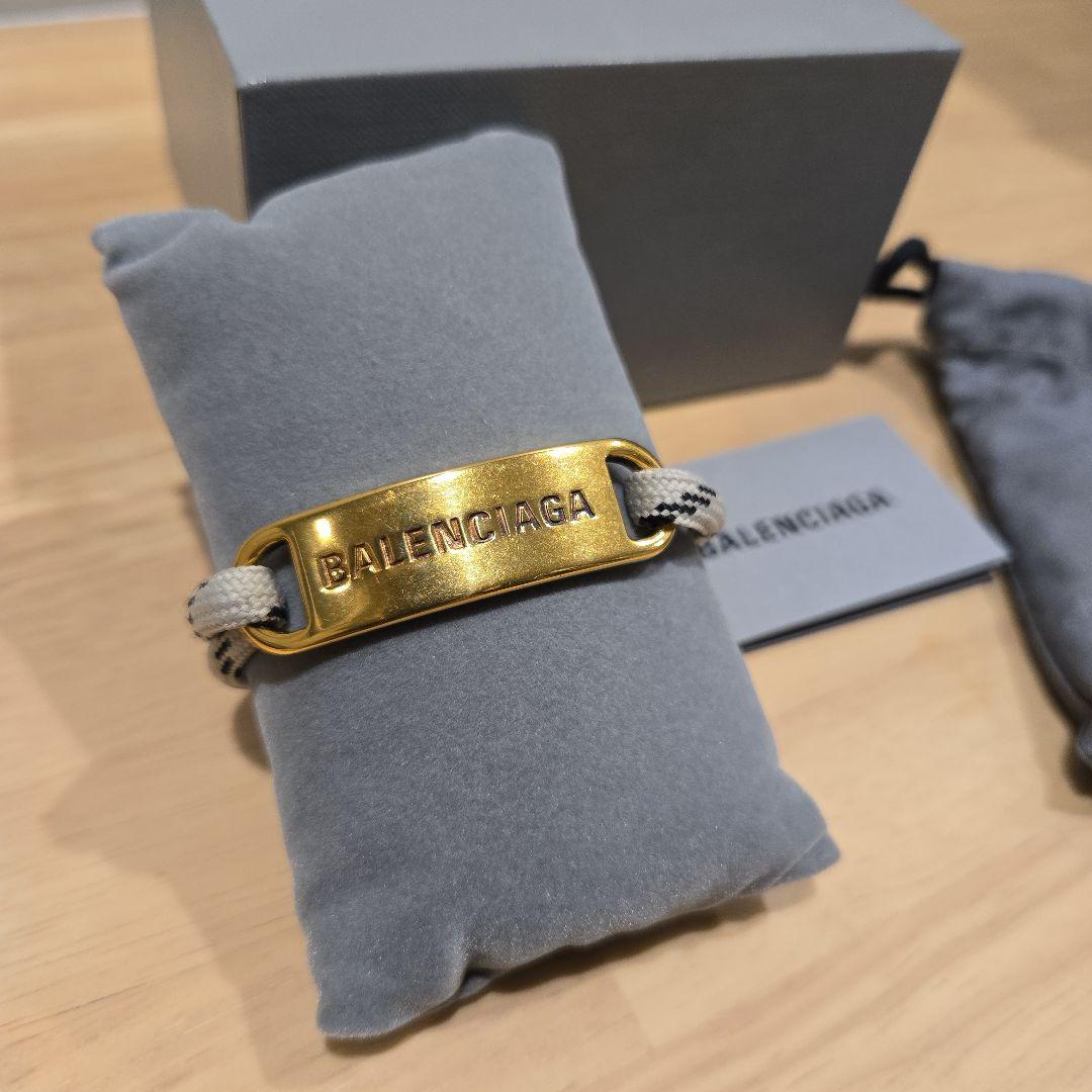 BALENCIAGAブレスレット