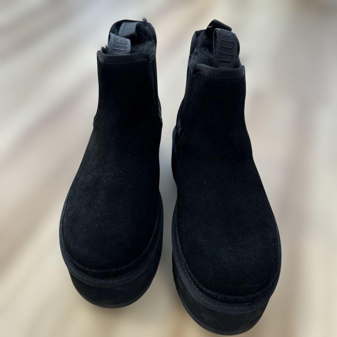 UGG Neumel Platform Chelsea Boot 24センチ