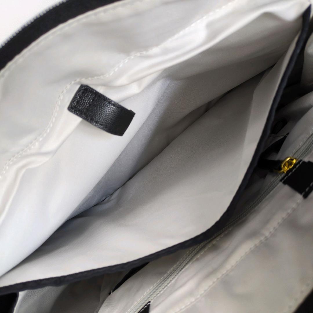 hitomi TUMI ヴァレッタ トートバッグ ビジネスバッグ 自立