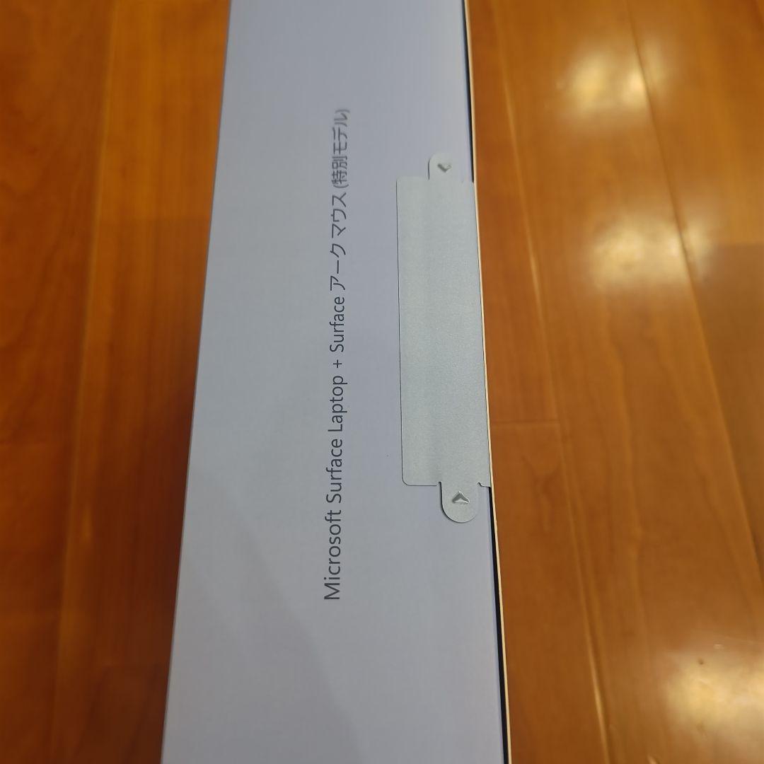 【新品】Microsoft Surface Laptop 13.8型 マウス付き