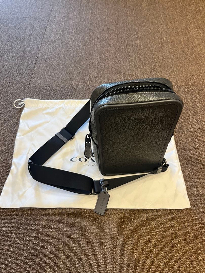 COACH. バック　サリバン パック