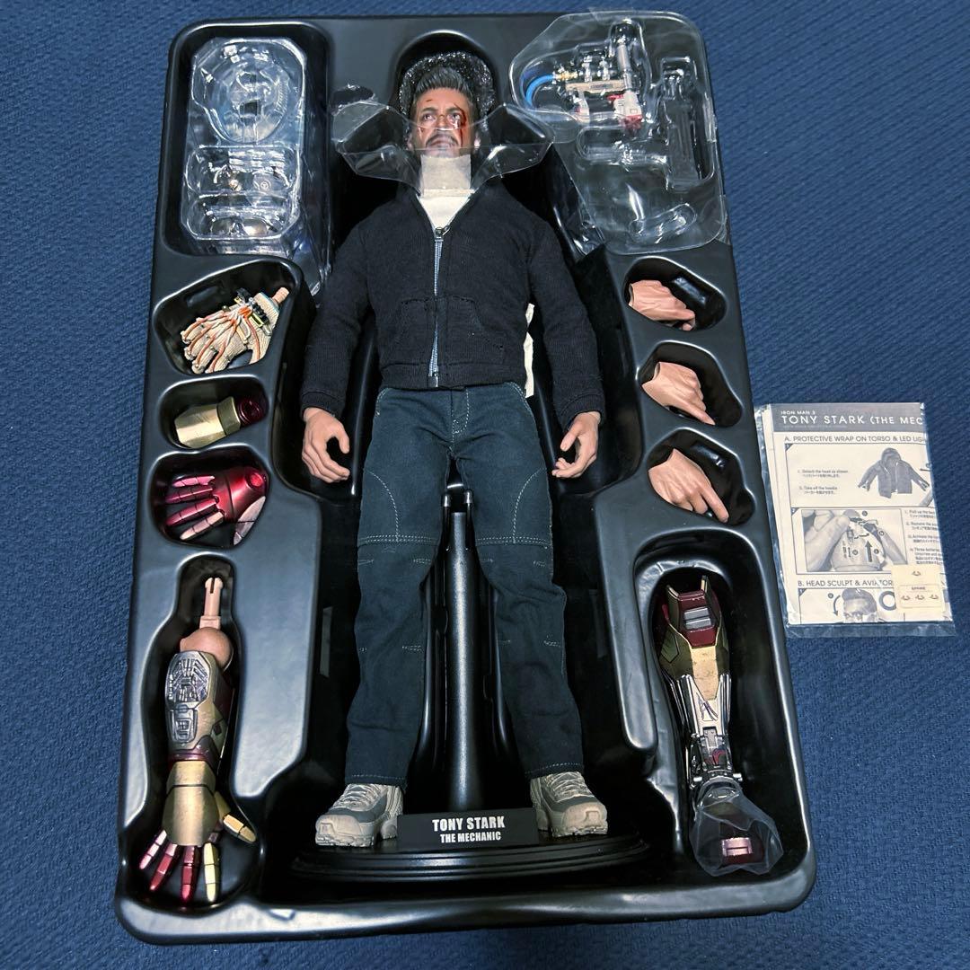ホットトイズ トニー・スターク(マンダリン邸襲撃) アイアンマン 3