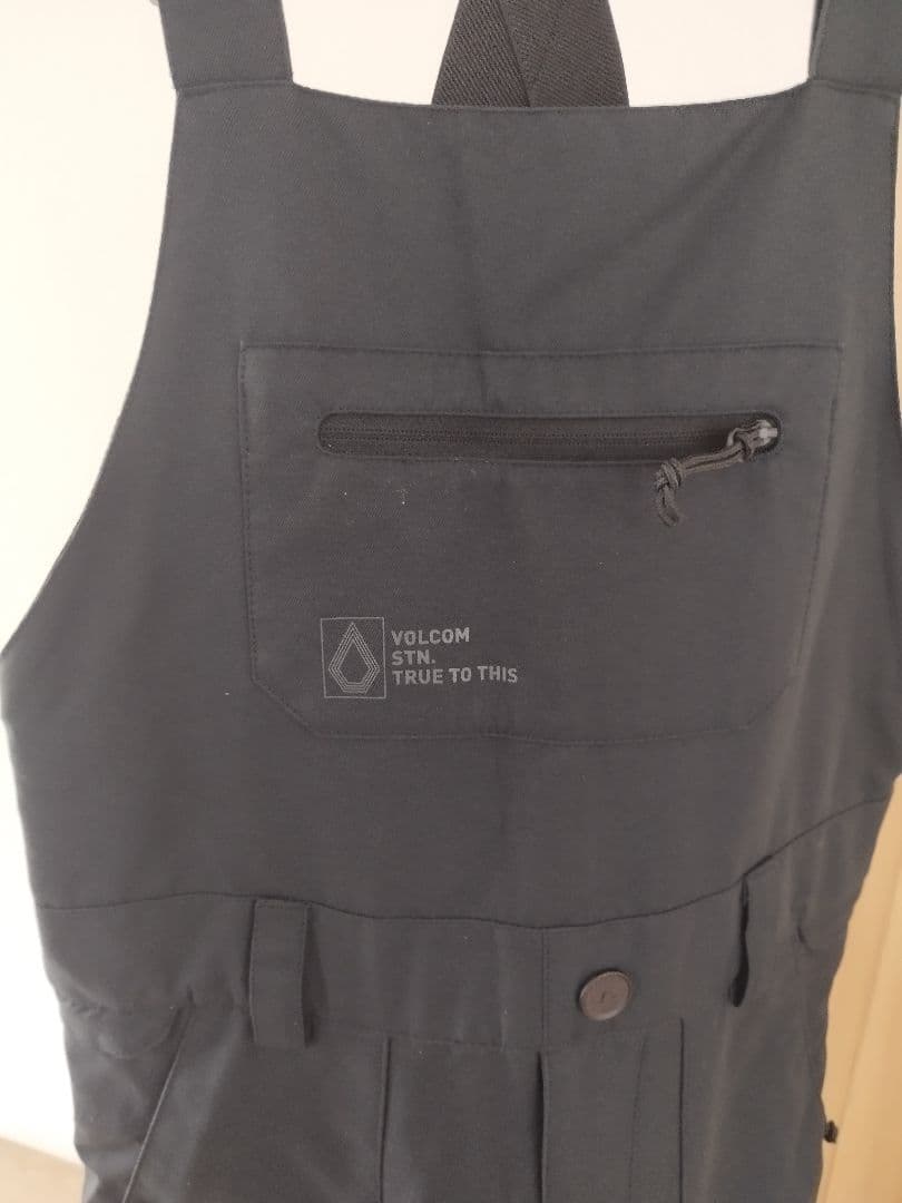 ボルコム　キッズ　ビブパンツ　Sサイズ　130センチ