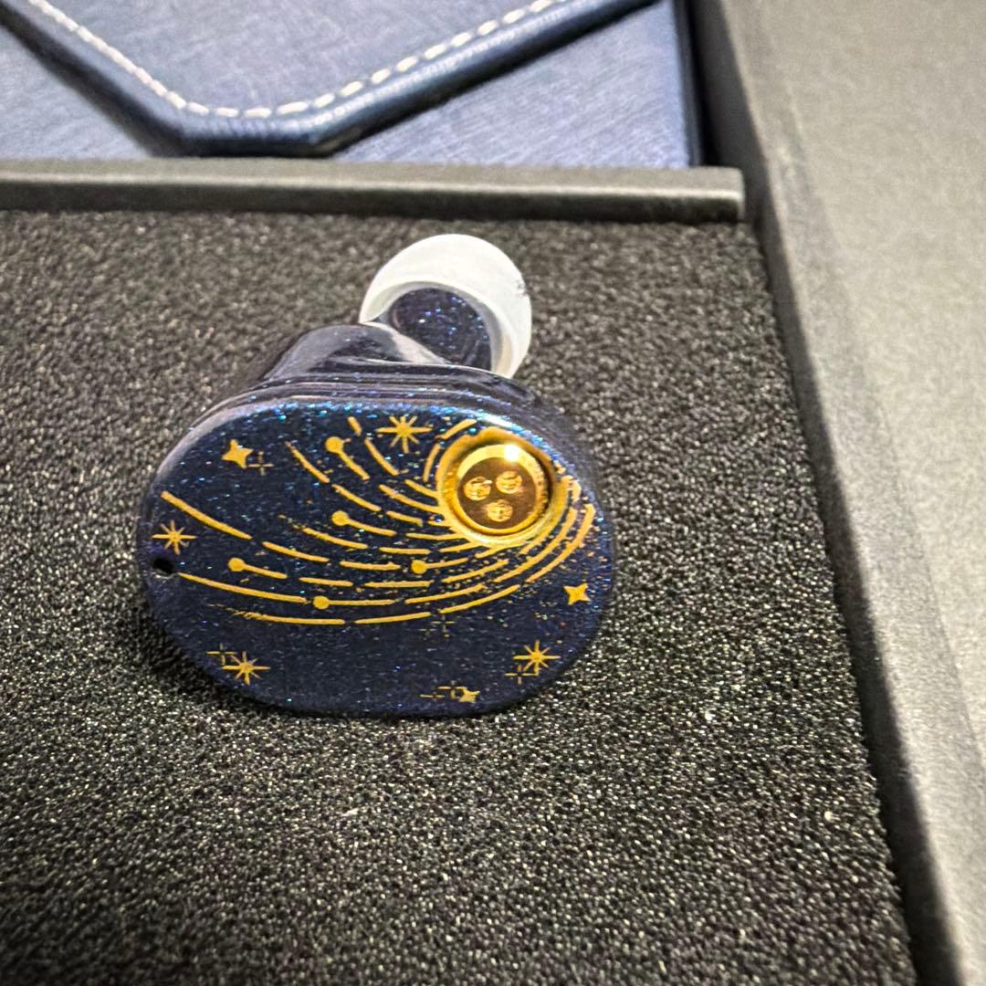 水月雨 MOONDROP STELLARIS 群星