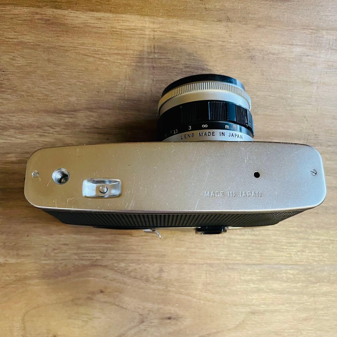 OLYMPUS PEN-F F.Zuiko Auto-S カメラ 花文字