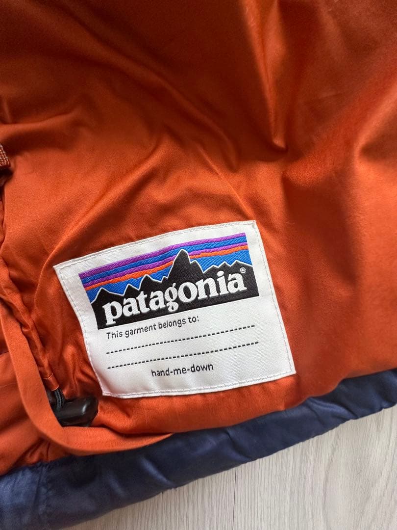 パタゴニア キッズ ハイロフト ダウン セーター フーディ XXL ネイビー