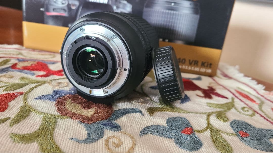 Nikon d7500 18-140 シャッター1053回