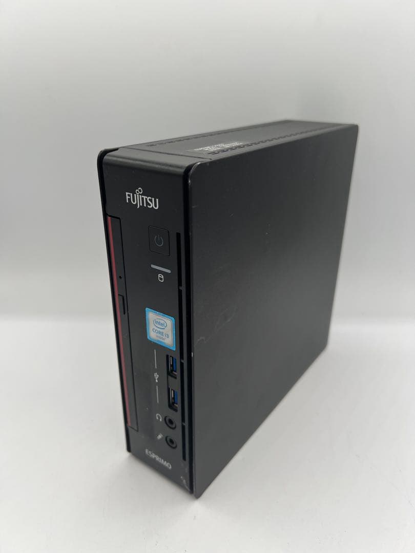 富士通 ウルトラスモールPC ESPRIMO Q556/P 12