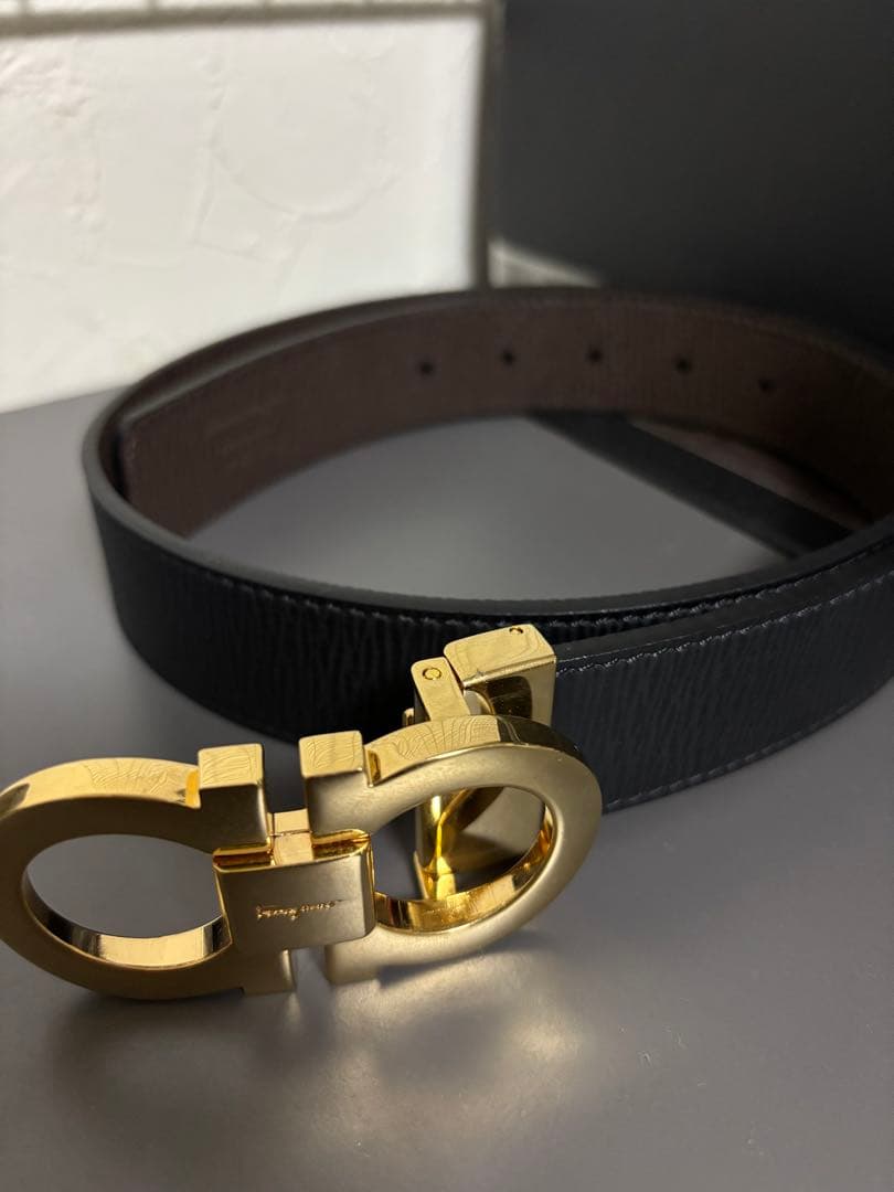 Ferragamo ベルト