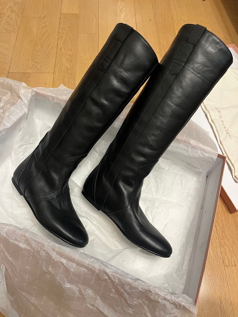 【未使用（試着のみ）】ファビオルスコーニ　ロングブーツ　ブラック　38