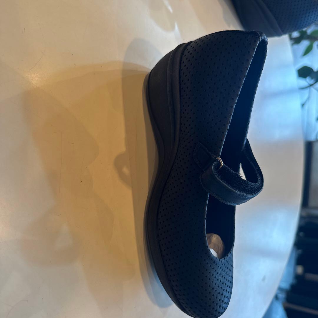 アルコペディコ 黒 パンプス 36定価15,180-