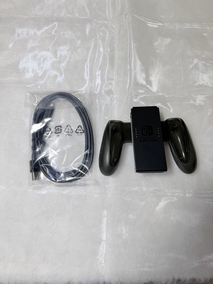 《みーやん》Nintendo Switch ニンテンドースイッチ本体+α