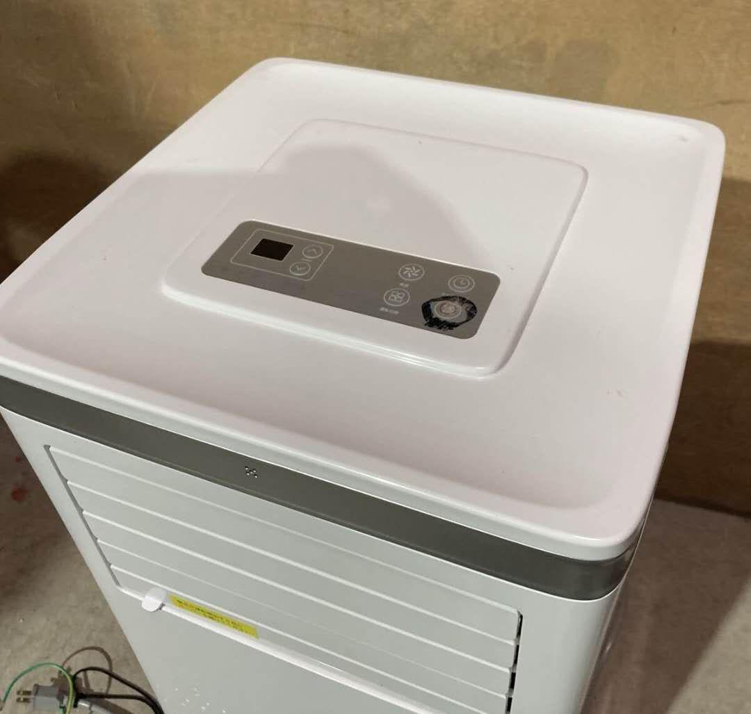 ポータブルエアコン 冷風機能付き リモコン付き　2024年